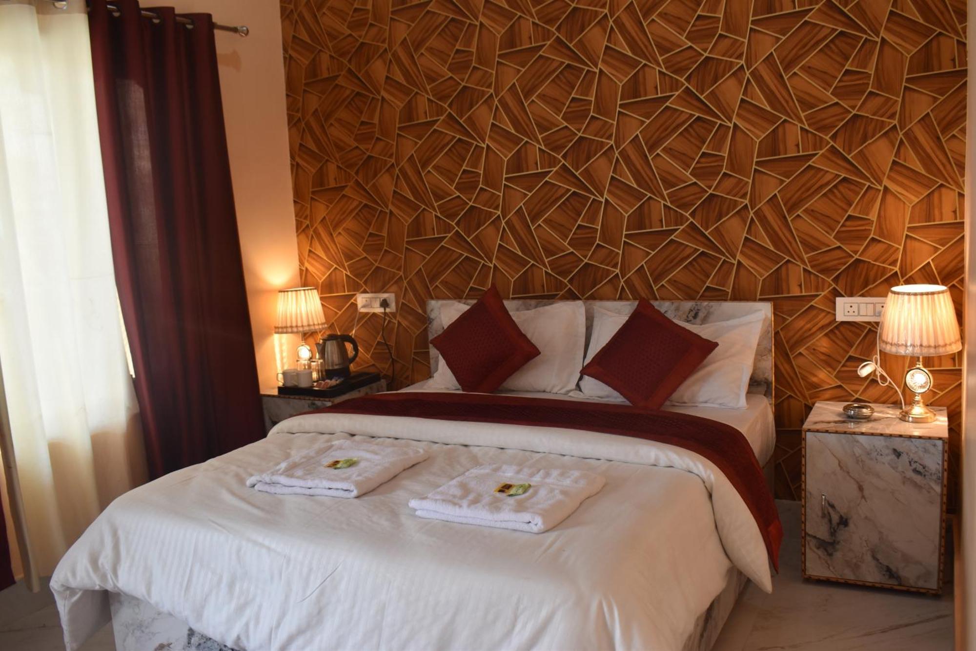 Shri Krishna Farms& Resorts Barkot Bagian luar foto